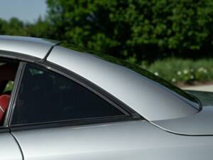 Image 19/50 of Mercedes-Benz SL 55 AMG (2002)