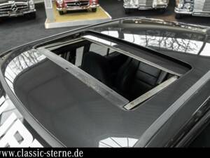 Image 14/15 of Mercedes-Benz 190 E 2.3-16 &quot;Schurti&quot; (1984)