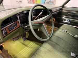 Immagine 4/6 di Buick Electra 225 Hardtop (1972)