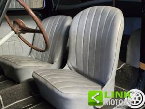 Image 4/10 of FIAT 500 C Topolino (1951)