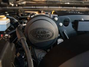 Bild 51/53 von Land Rover Defender 110 (2014)