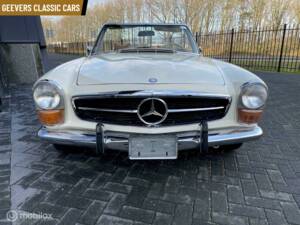 Afbeelding 3/12 van Mercedes-Benz 280 SL (1970)