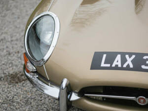 Bild 37/50 von Jaguar E-Type 4.2 (1965)
