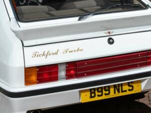 Image 12/43 of Ford Capri 2,8i (1984)