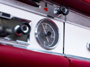 Image 14/29 de Mercedes-Benz 230 SL (1964)