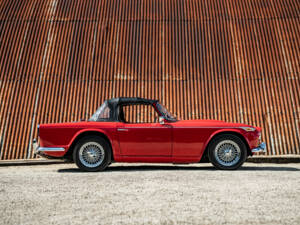 Immagine 13/24 di Triumph TR 4A IRS (1967)