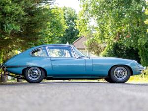 Bild 2/50 von Jaguar E-Type (2+2) (1969)