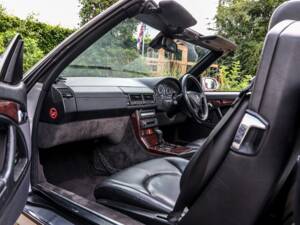 Bild 8/31 von Mercedes-Benz SL 280 (2000)