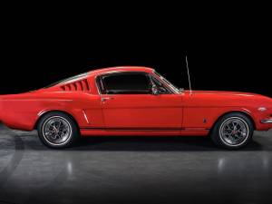 Image 6/15 of Ford Mustang 289 (1965)