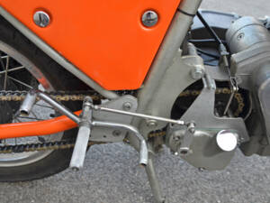 Image 20/36 of Laverda DUMMY (1975)