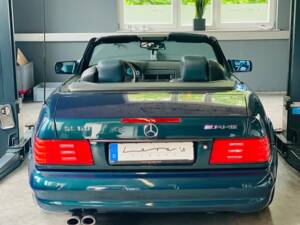 Afbeelding 3/20 van Mercedes-Benz SL 60 AMG (1997)