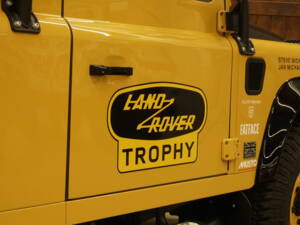 Immagine 13/30 di Land Rover Defender Works V8 Trophy (2015)