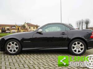 Afbeelding 4/10 van Mercedes-Benz SLK 200 Kompressor (1999)