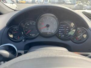 Bild 14/61 von Porsche Cayenne S (2010)