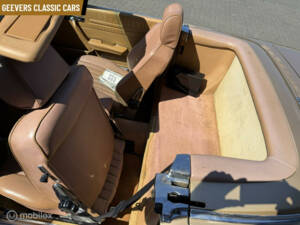 Imagen 34/41 de Mercedes-Benz 560 SL (1986)
