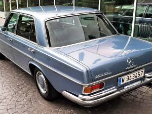 Bild 6/20 von Mercedes-Benz 280 SEL 3,5 (1971)