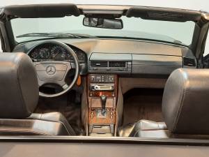 Afbeelding 18/49 van Mercedes-Benz SL 320 (1994)