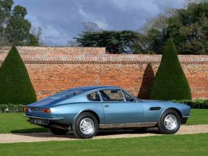 Image 11/49 de Aston Martin DBS V8 (1971)