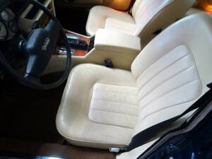 Bild 6/20 von Daimler Double Six (1988)