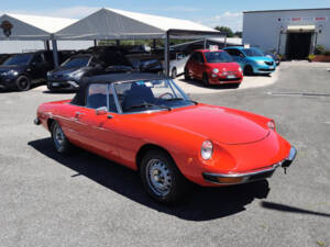 Image 1/33 of Alfa Romeo Spider 1300 (1976)