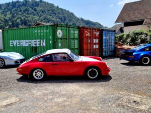 Image 6/31 of Porsche 911 ST 2.2 (1969)