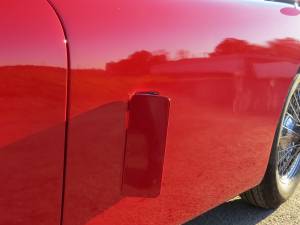 Image 17/50 of Jaguar XK 140 SE OTS (1955)