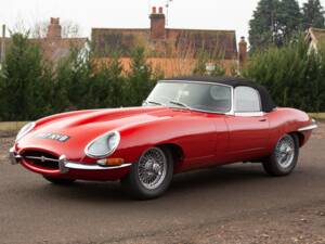 Image 32/50 of Jaguar E-Type 3.8 Flat Floor (1961)
