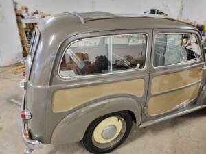 Image 2/7 of FIAT 500 C Topolino (1951)