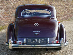 Image 6/50 of Mercedes-Benz 300 S (1953)