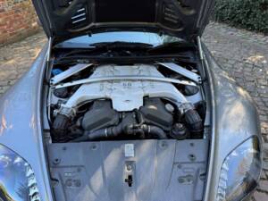 Afbeelding 31/49 van Aston Martin V12 Vantage (2009)