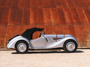 Immagine 11/35 di BMW 328 (1938)