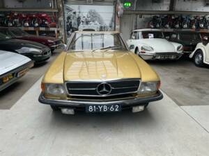 Imagen 1/21 de Mercedes-Benz 280 SL (1974)