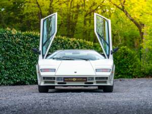 Image 6/20 of Lamborghini Countach 5000 S (1983)