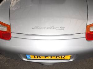 Image 33/44 de Porsche Boxster S (2000)