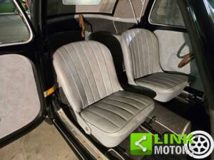 Image 5/10 of FIAT 500 C Topolino (1951)