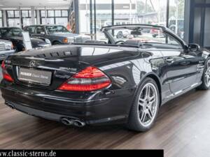 Image 5/15 of Mercedes-Benz SL 55 AMG (2006)