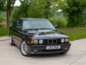 Bild 39/50 von BMW M5 (1994)