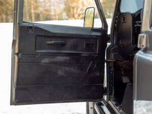 Image 44/98 of Land Rover Defender 130 Double Cab (2008)