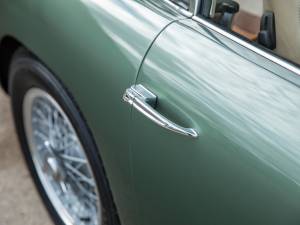 Bild 27/50 von Aston Martin DB 4 GT (1961)