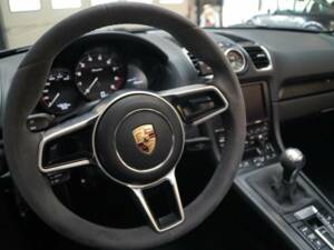 Image 10/50 of Porsche Boxster Spyder (2016)