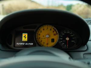 Image 39/50 of Ferrari 599 GTB Fiorano (2008)