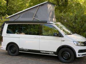 Bild 9/32 von Volkswagen T6 Multivan 2.0 TDI (2017)