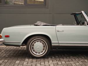 Immagine 9/50 di Mercedes-Benz 280 SL (1968)