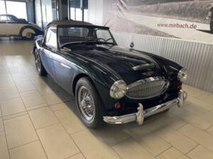 Immagine 4/16 di Austin-Healey 3000 Mk II (BN7) (1962)