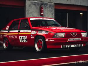 Afbeelding 52/52 van Alfa Romeo 75  2.5 V6 (1986)