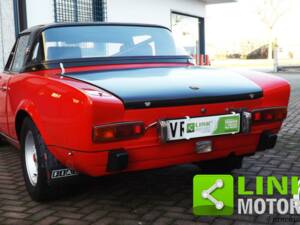 Image 6/10 de FIAT 124 Sport Spider (1967)