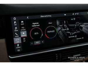 Image 21/38 of Porsche Cayenne (2019)