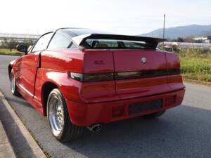 Image 5/22 of Alfa Romeo SZ (1991)