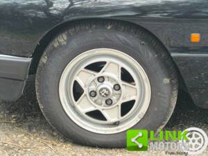 Bild 7/10 von Alfa Romeo 2.0 Spider (1986)