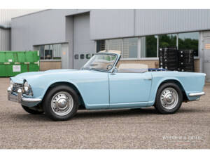 Immagine 11/26 di Triumph TR 4 (1962)